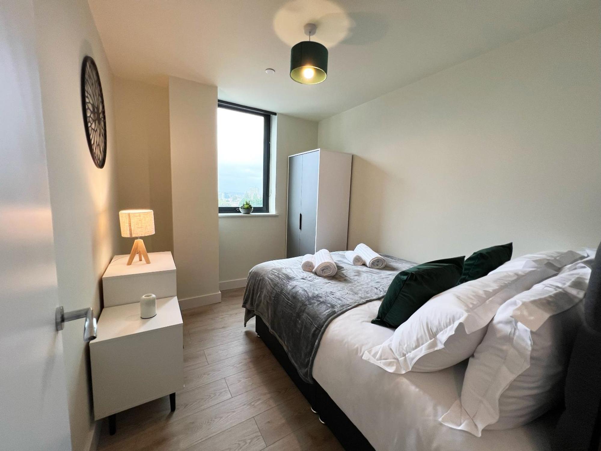 The Kaizen Apartment West Bromwich Room photo