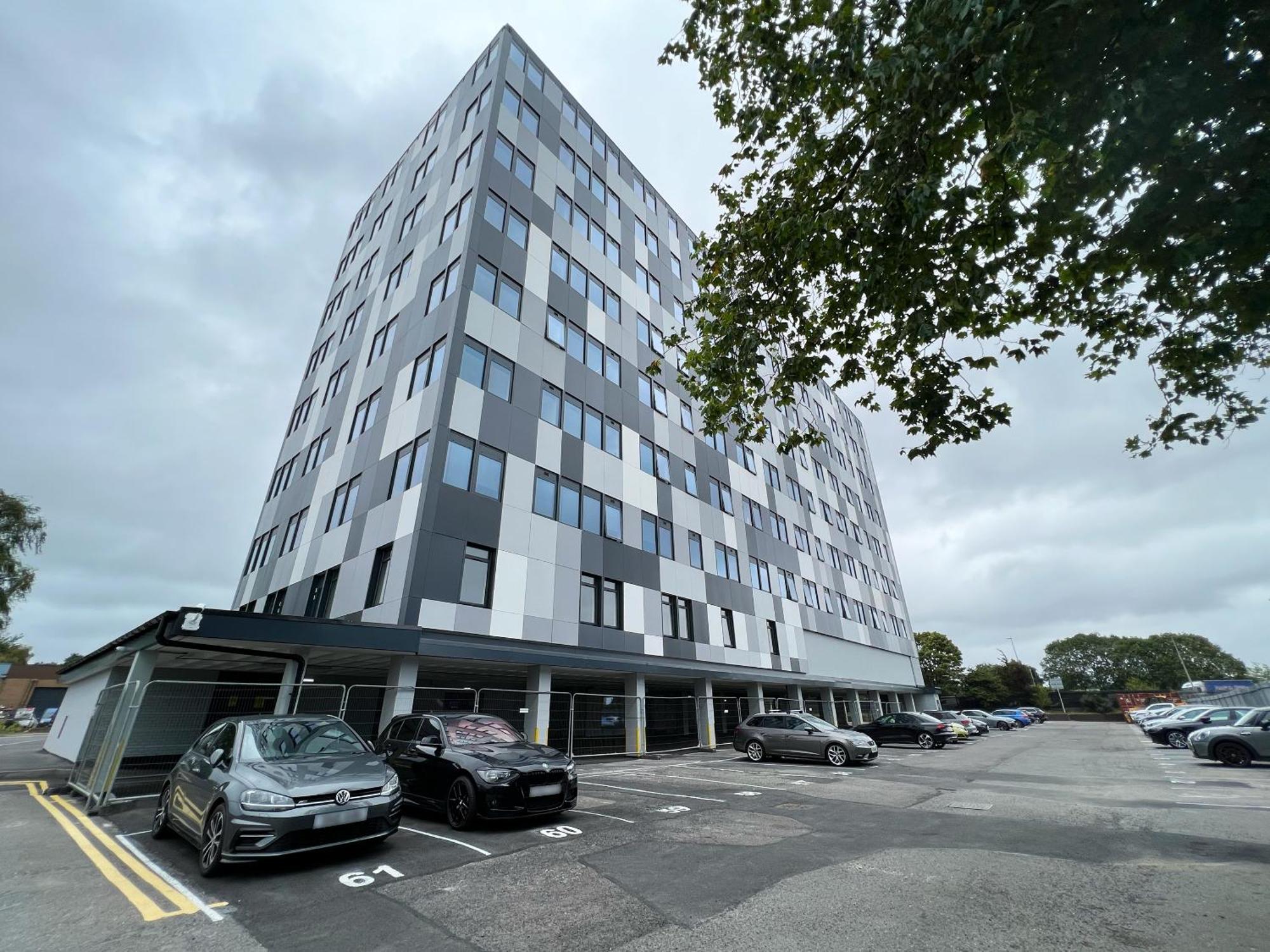 The Kaizen Apartment West Bromwich Room photo
