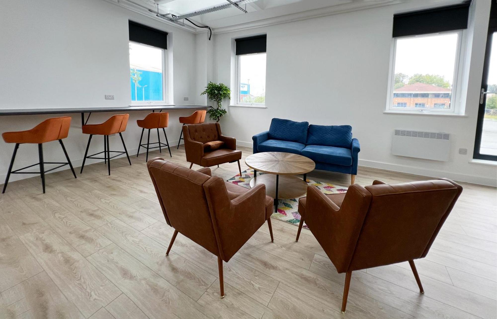 The Kaizen Apartment West Bromwich Room photo